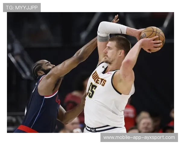 约基奇全场无解统筹,掘金攻守双修皆优